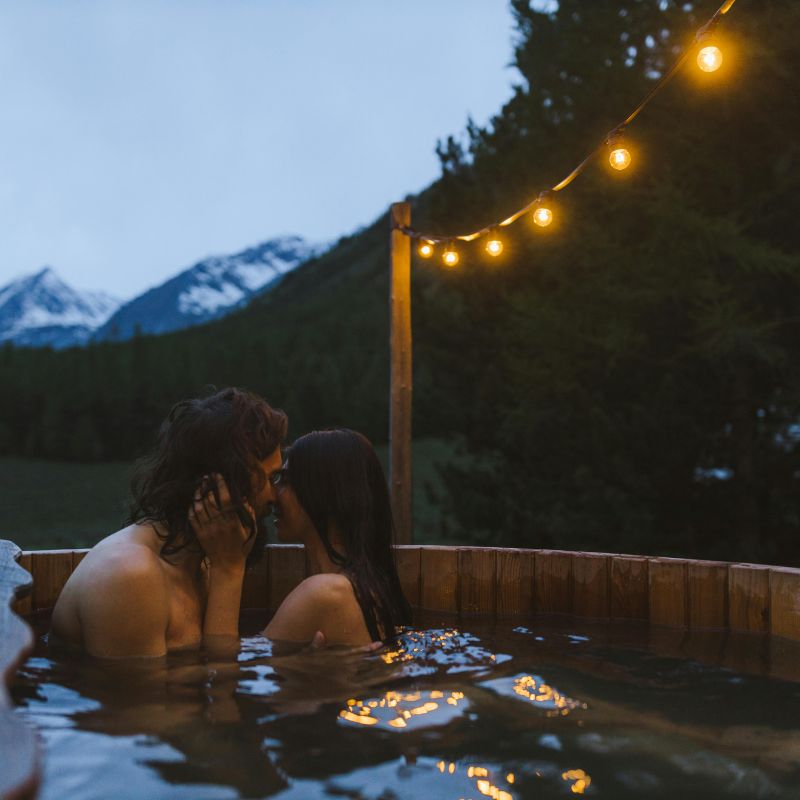 Hot tub